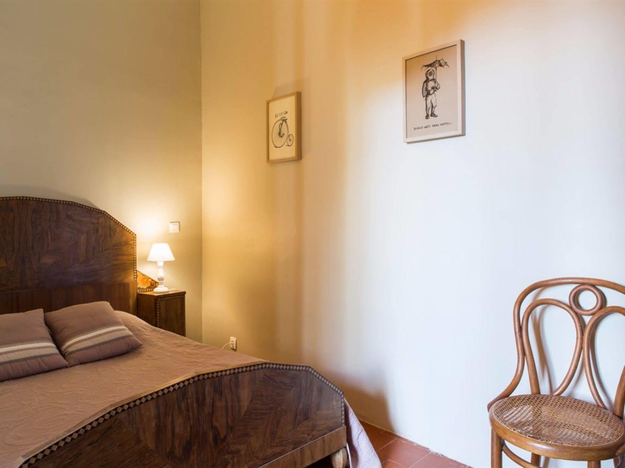 La Maison Des Vendangeurs 1 弗勒里 外观 照片
